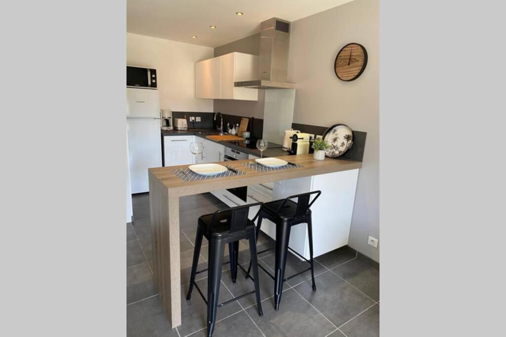 Le Continental Beau T2 Plein Centre + Parking Daire Annecy Dış mekan fotoğraf